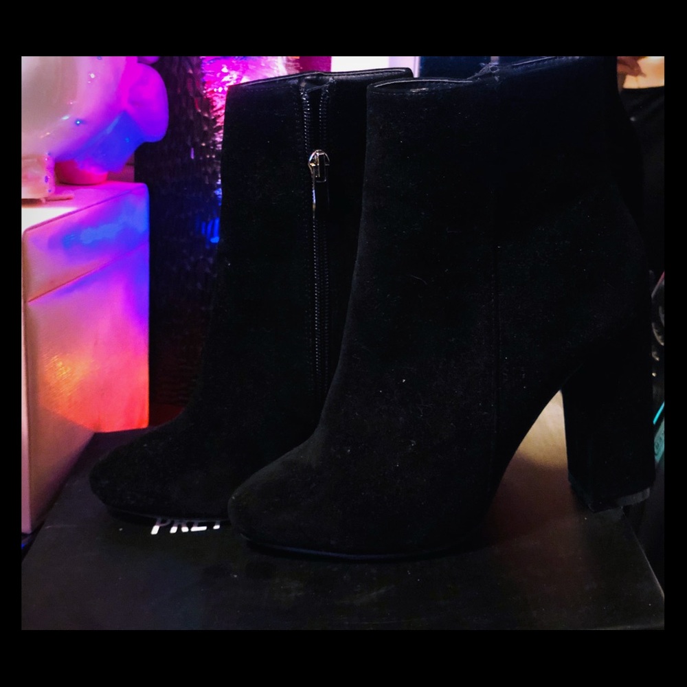 Black ankle booties